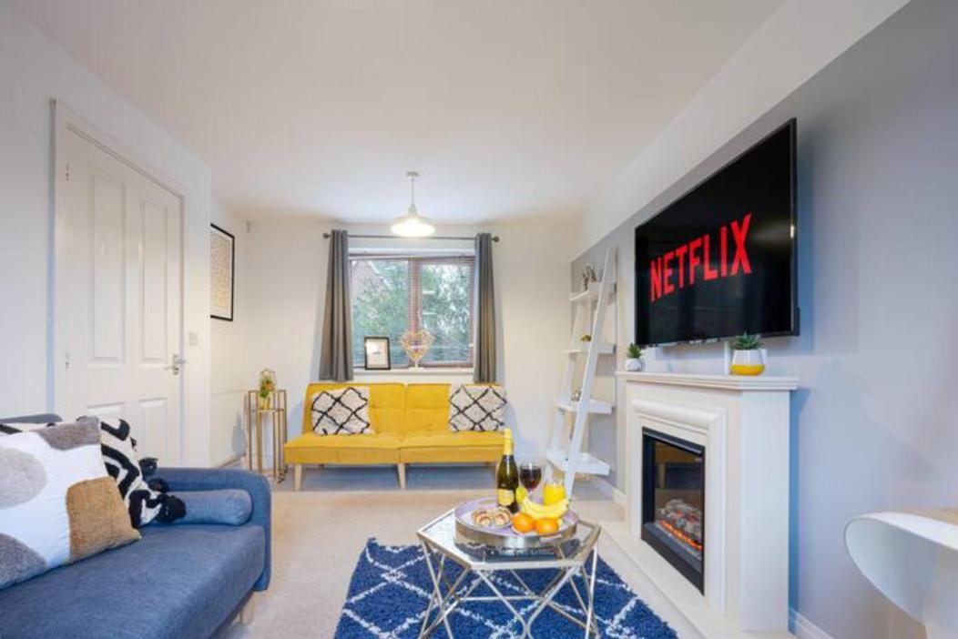 Broughton House With Free Parking, Balcony, Fast Wifi And Smart Tv With Netflix By Yoko Property Milton Keynes Exterior photo